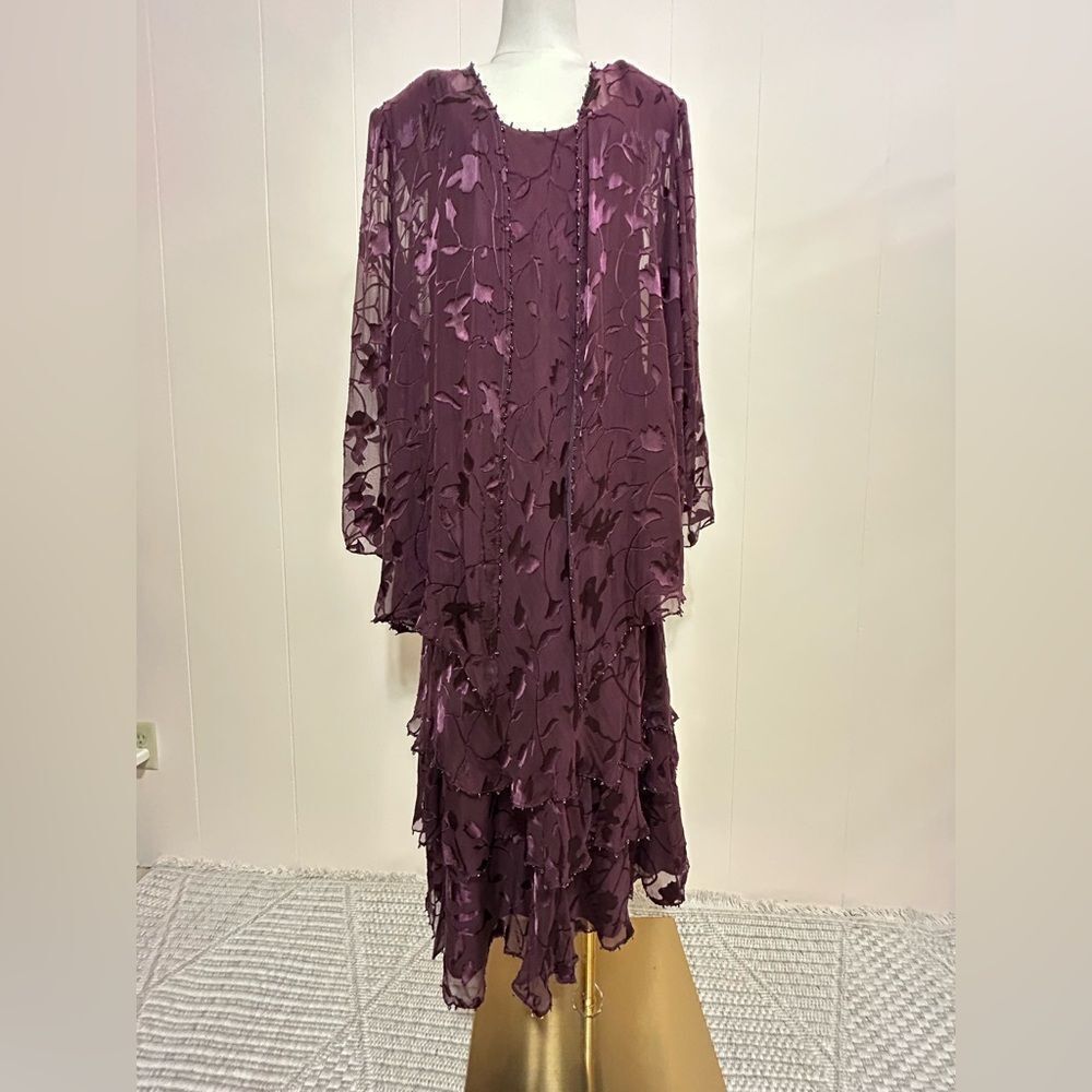 Cameron Blake by mon Cheri silk dress and jacket set purple tiered size 16 WP